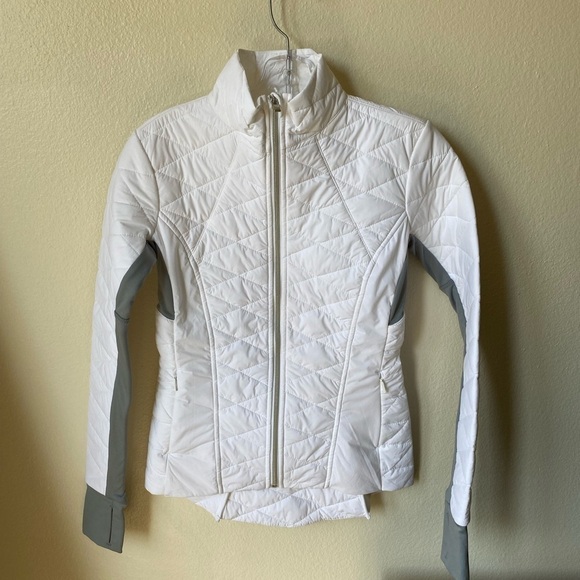 Athleta Women’s Jacket White Size XXS Upside Quilted Lightweight Jacket - Picture 2 of 8